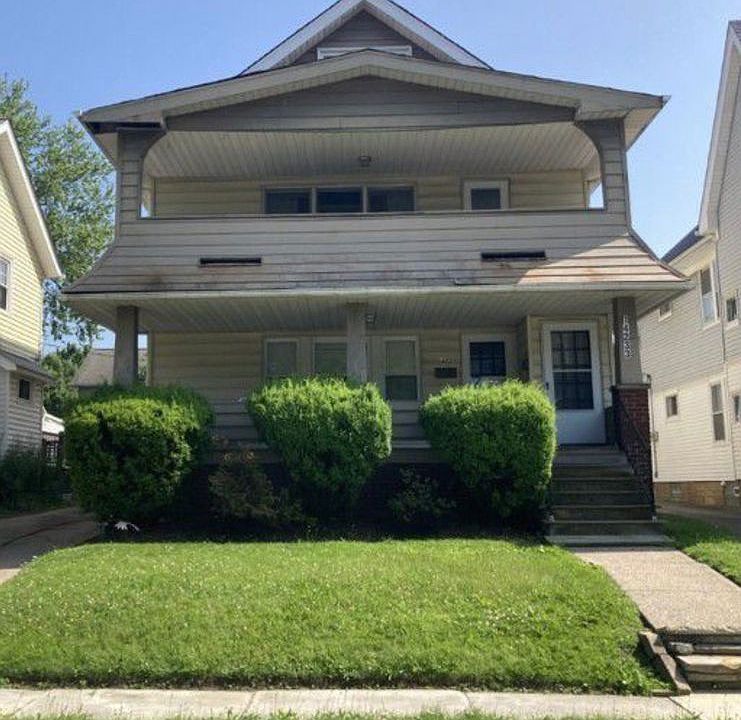 1st image of 14231 Garfield Ave #1