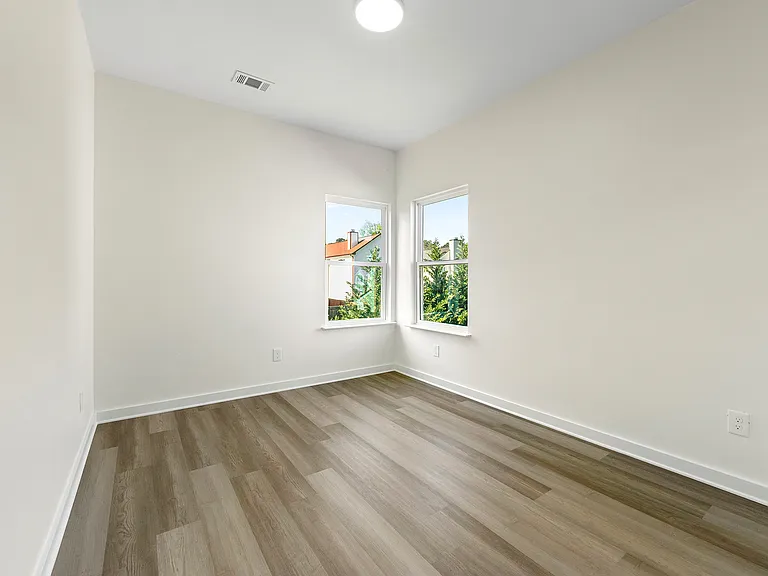 3607 Brycewood Dr — Photo 5