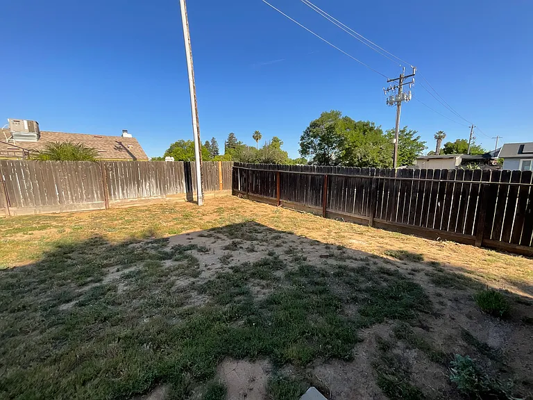 1388 Barcelona Way — Photo 25