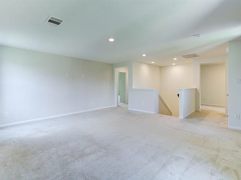 15623 Hanover Breeze Ln — Photo 13