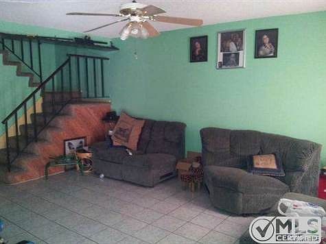 2nd image of 9800 Vesper Ave Unit 124