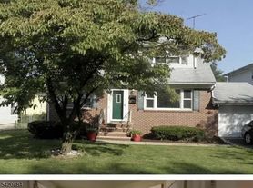 300 Concord Ave, Union, NJ