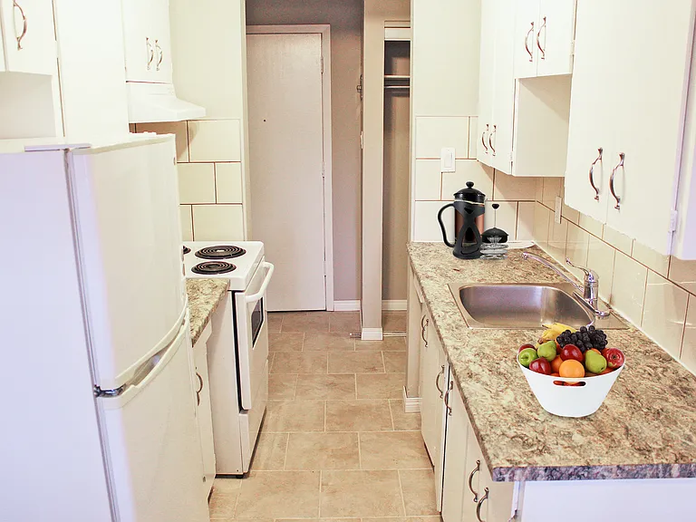10615 111th St NW — Photo 5