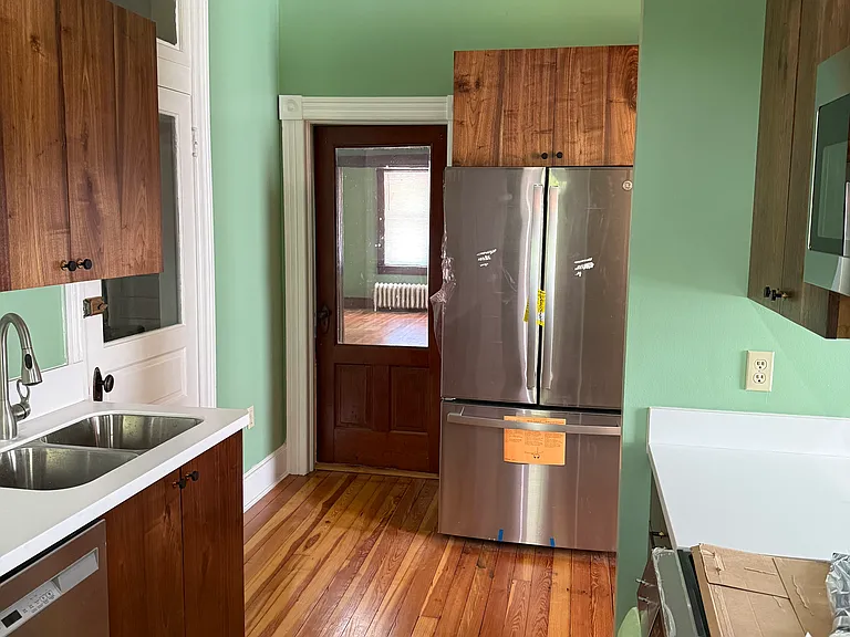 514 S Cameron St — Photo 8