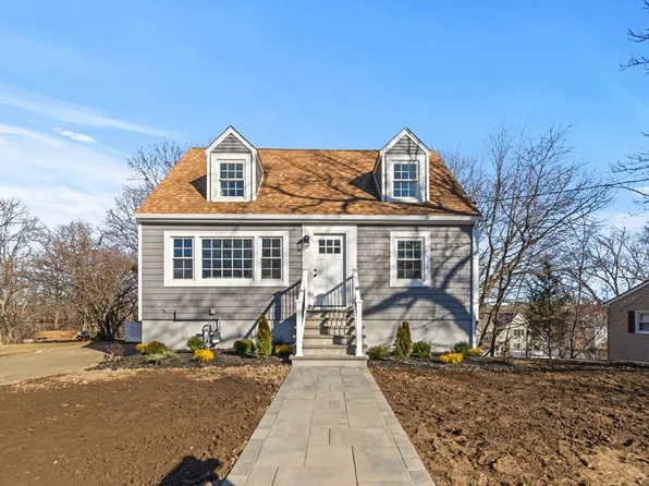 4 Tremont St, Woburn, MA 01801