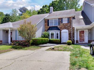 135 Three Notched Rd, Yorktown, VA 23692
