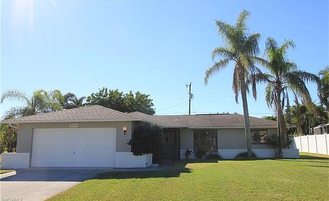 1st image of 528 SW 27th St