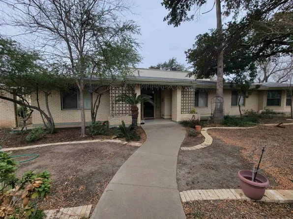 2019 Gustavus St, Laredo, TX 78043