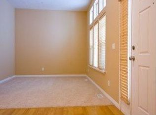 2207 E Village Crest Dr, Draper, UT 84020