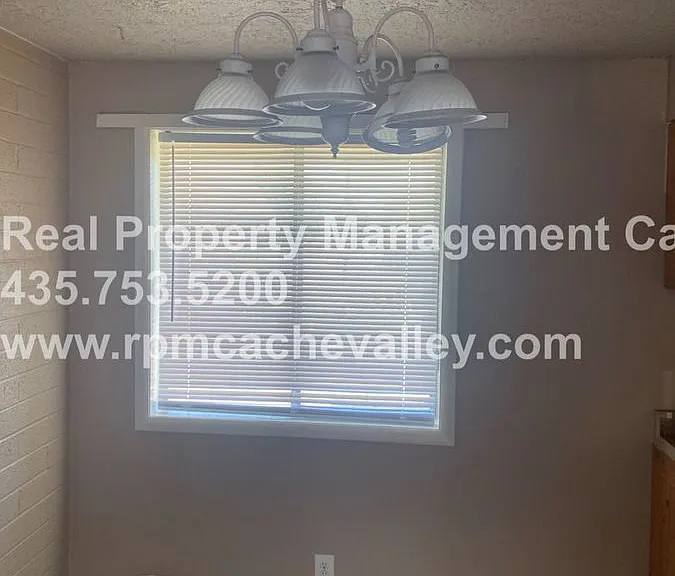 281 Riverbend Rd #2 — Photo 3