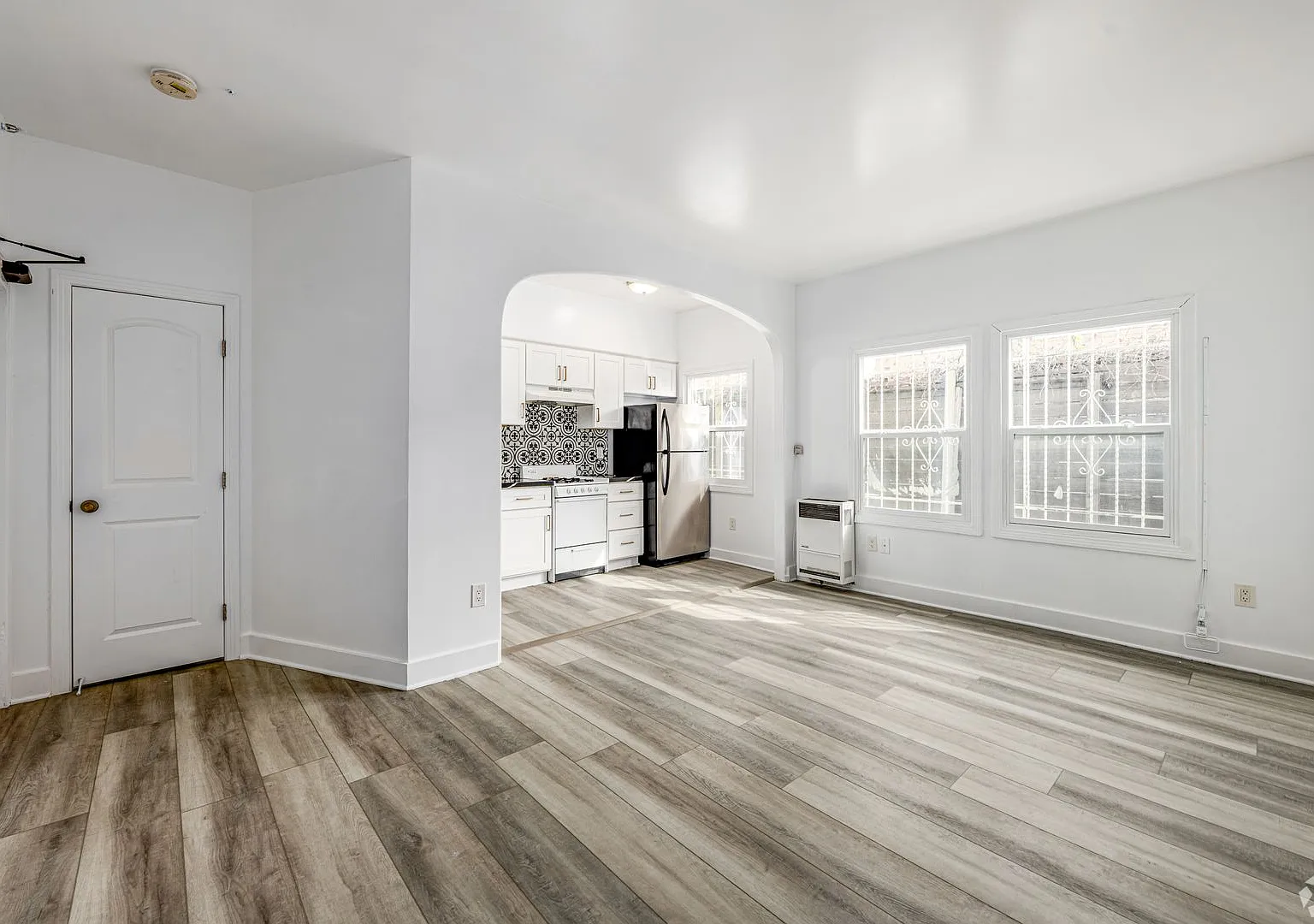 "Lofts @ Larchmont"- Lofts at Larchmont LLC — Photo 2