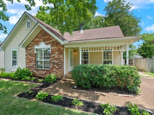 126 Corbridge Ct, Goodlettsville, TN 37072