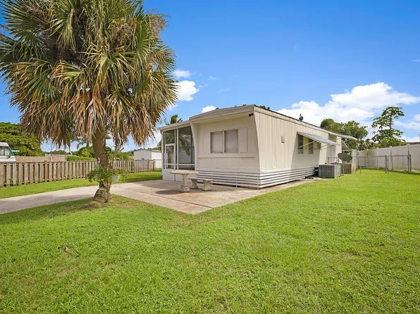 4222 Hibiscus Cir HOUSE, West Palm Beach, FL 33409