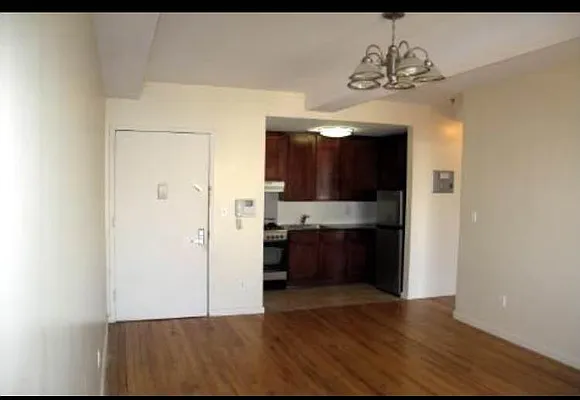 Rented by Sam Realty & Management | media 4
