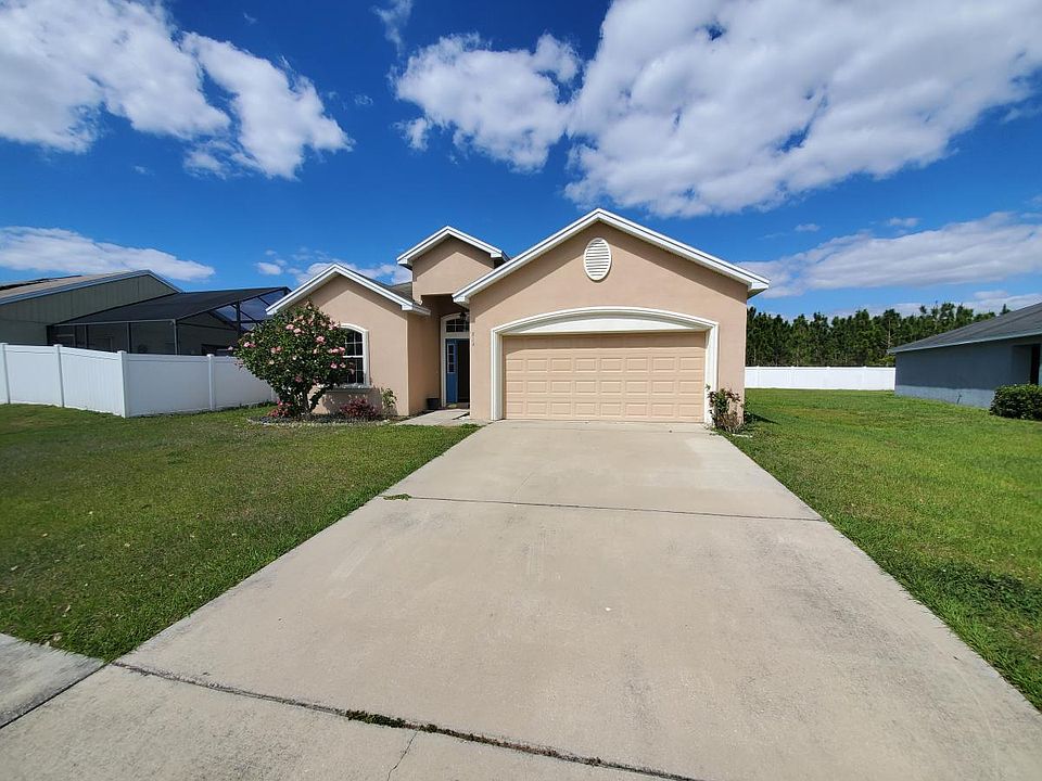 1st image of 824 Overlook Grove Dr