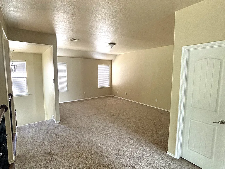 9717 Sand Trap Dr — Photo 17
