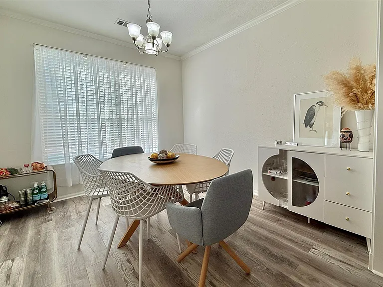 2 Twin Feather Pl — Photo 12