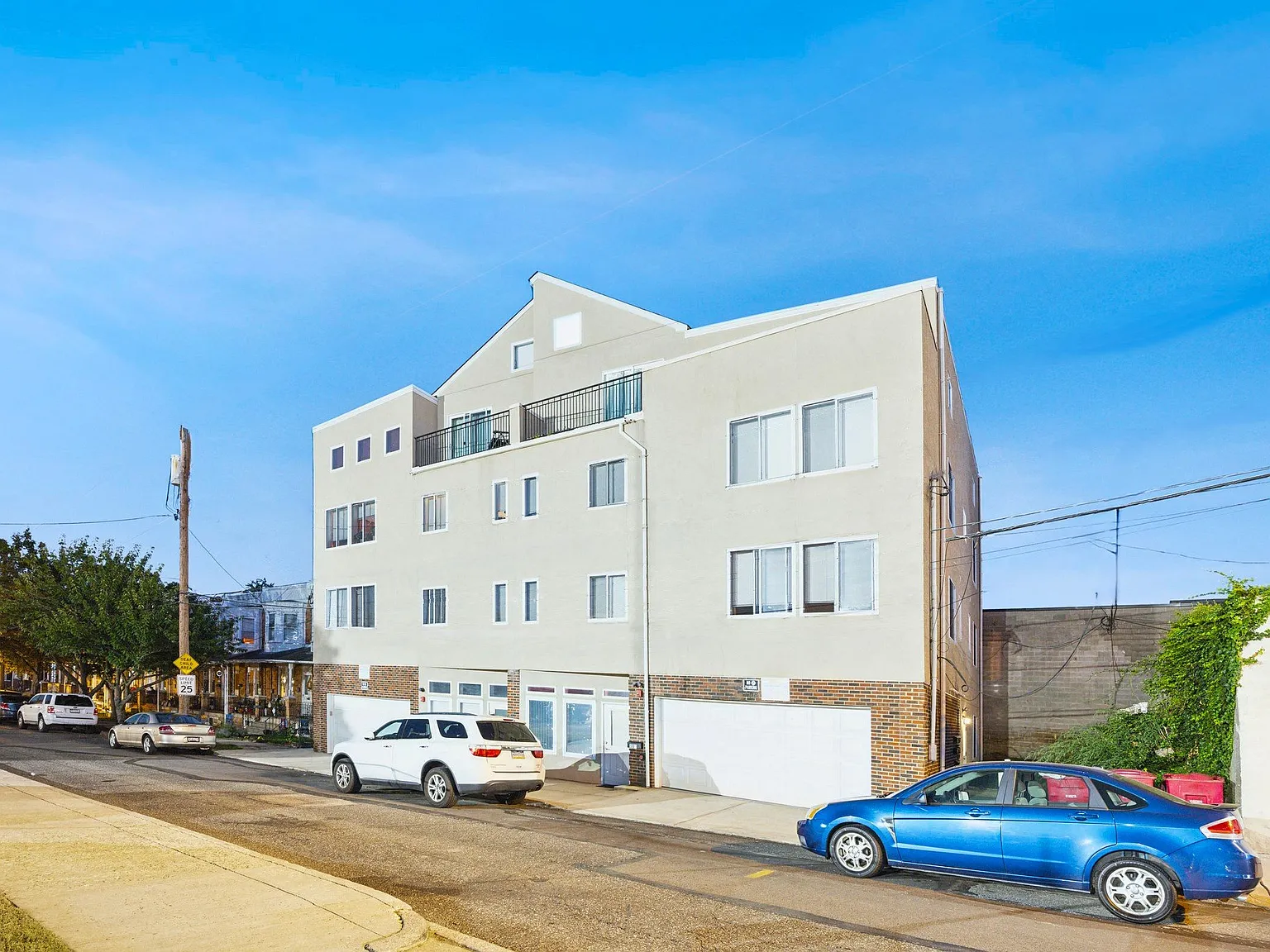 510 Martin Street — Photo 3