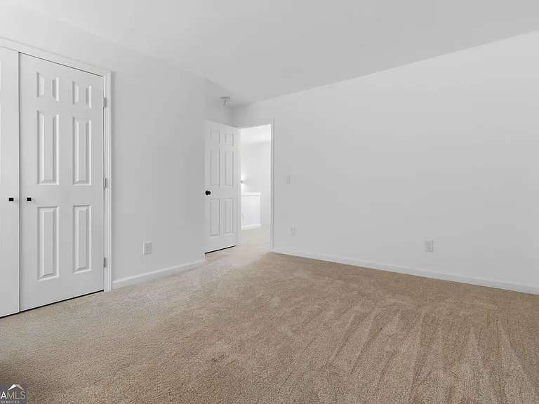 6938 Shadow Ridge Ln — Photo 18