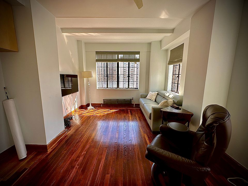 1st image of 320 E 42nd St APT 2110