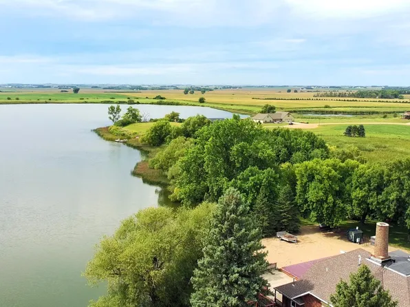 120 Heritage Trl, Lake Wilson, MN 56151