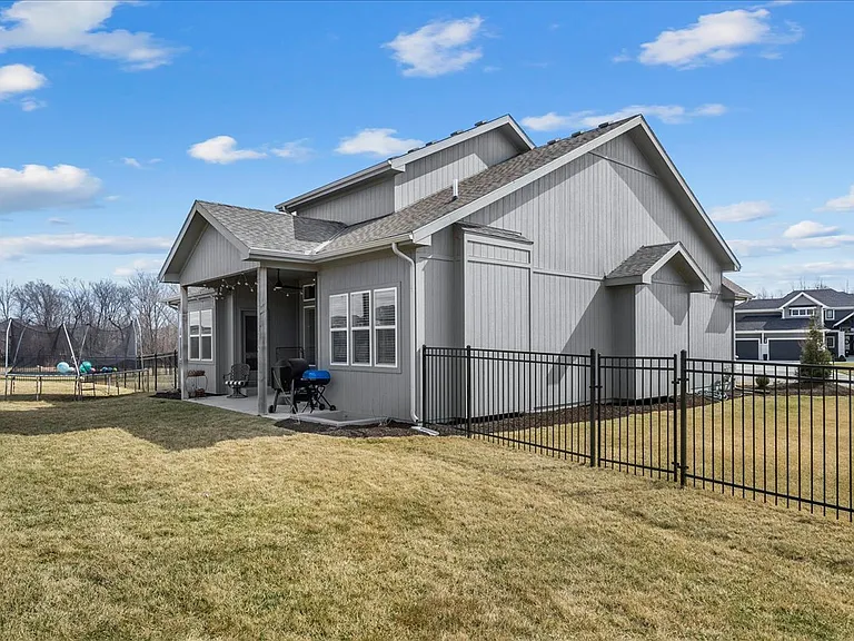 21410 W 189th Ter — Photo 34