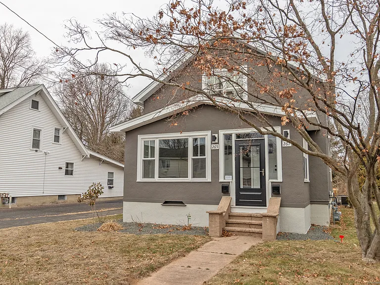 267 Hebron Ave — Photo 1