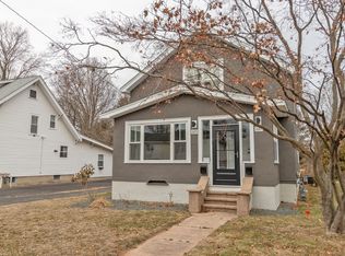 267 Hebron Ave, Glastonbury, CT 06033