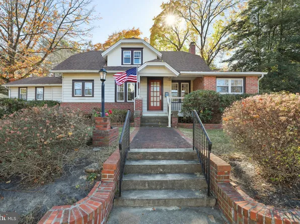 453 E Holly Ave, Pitman, NJ 08071