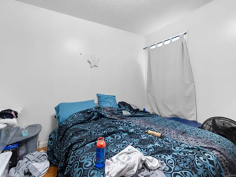 24 Florence St #2 — Photo 7