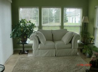 5304 Lake Forest Reserve Ln, Brunswick, OH 44212