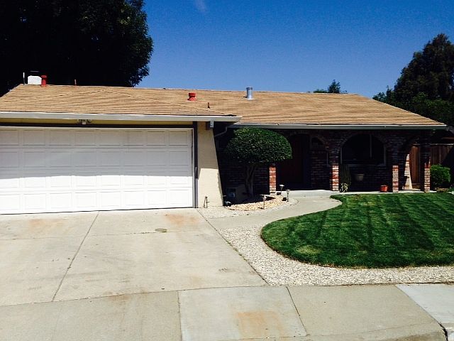 1st image of 34218 Thornhill Pl