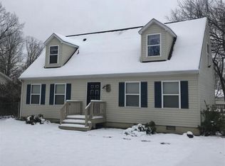 305 19th St, Grottoes, VA 24441