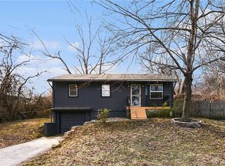 3809 E 96th St, Kansas City, MO 64137