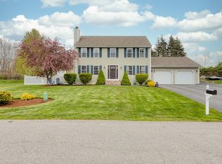 3 Gunnison Dr, Merrimac, MA 01860