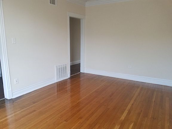 2nd image of 6248-54 S Western Ave #8-2400