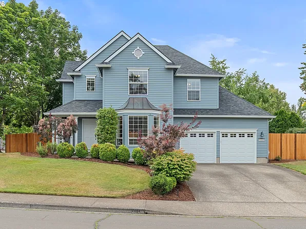 2494 NE Estate Dr, Hillsboro, OR 97124