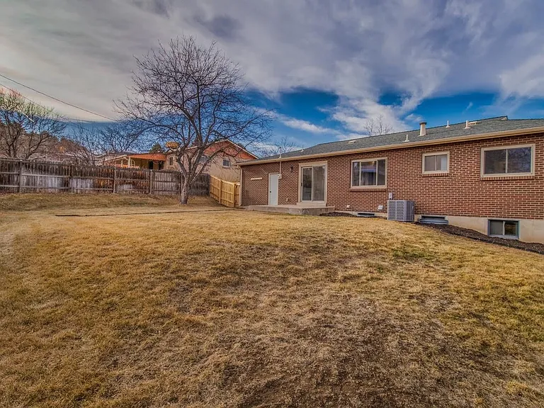 12336 W Texas Dr — Photo 20