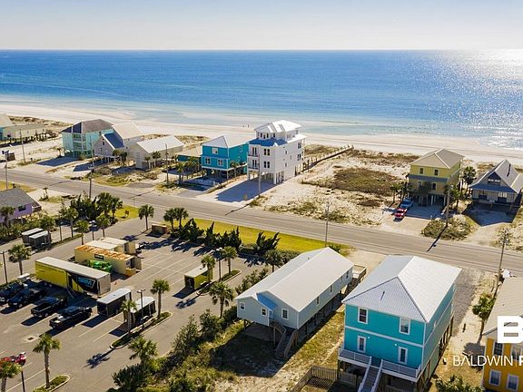 2nd image of 1532 W Beach Blvd