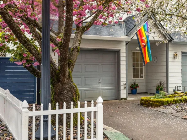 927 SE 193rd Ave, Portland, OR 97233