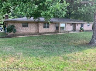 1593 Star Landing Rd, Nesbit, MS 38651