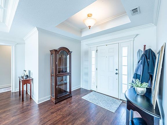 3rd image of 4089 Pheasant Hill Dr