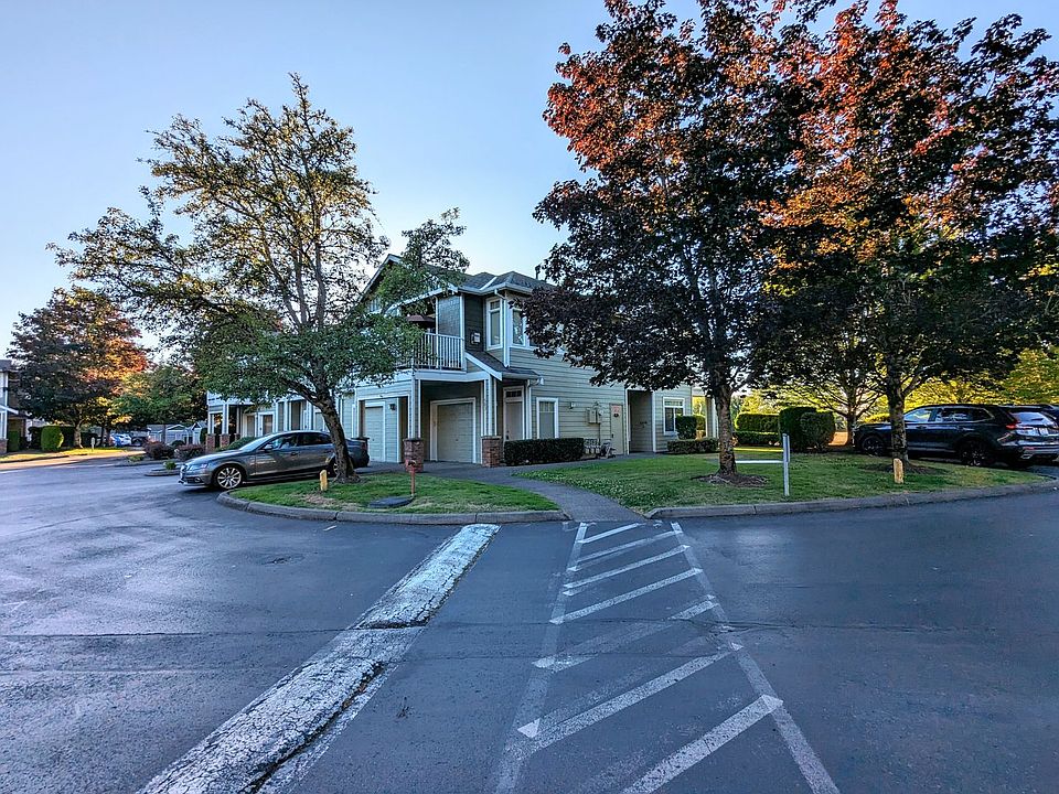 1st image of 503 241st Ln SE