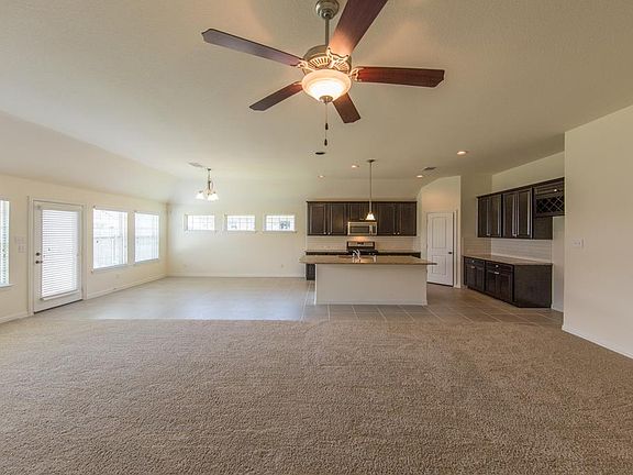 4th image of 1428 Coleto Creek Ln