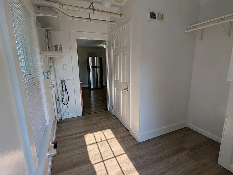 20-22 S Main St — Photo 14