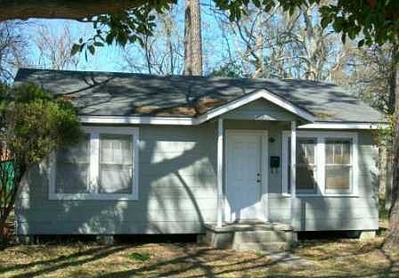 1st image of 1403 Communy Ave