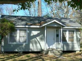 1403 Communy Ave, Pascagoula, MS 39567
