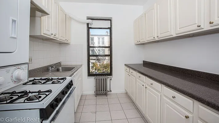 Rented by Garfield Realty  | media 26