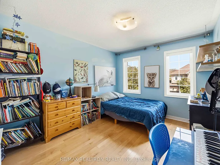23 Amberty St — Photo 17