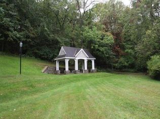 2256 Devlin Pl UNIT 101, Crescent Springs, KY 41017
